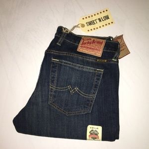 Lucky Brand Sweet N Low Easy Fit Boot leg Jeans NW